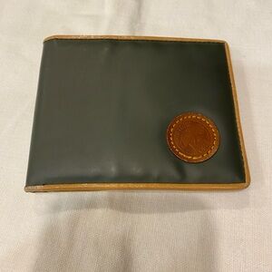 Hunting World Bifold Leather Wallet